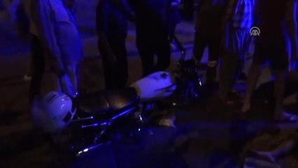 Motosiklet ile Yolcu Minibüsü Çarpıştı: 2 Yaralı