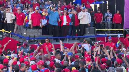 Maduro tilda acto de cobardía sanciones de EEUU contra su esposa