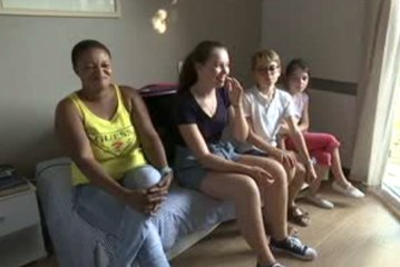 Cette famille ouvre ses portes aux réfugiés
