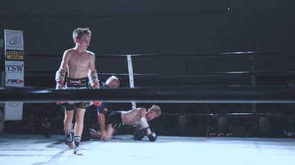 Muay thai kids Elite