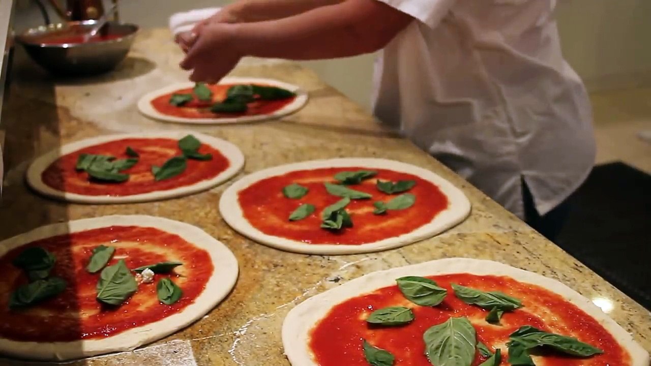 Nella's Authentic Neapolitan Pizza - Chicago