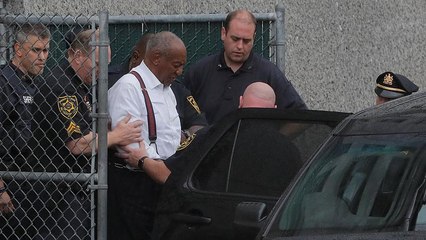 Börtön Bill Cosbynak a zaklatásért