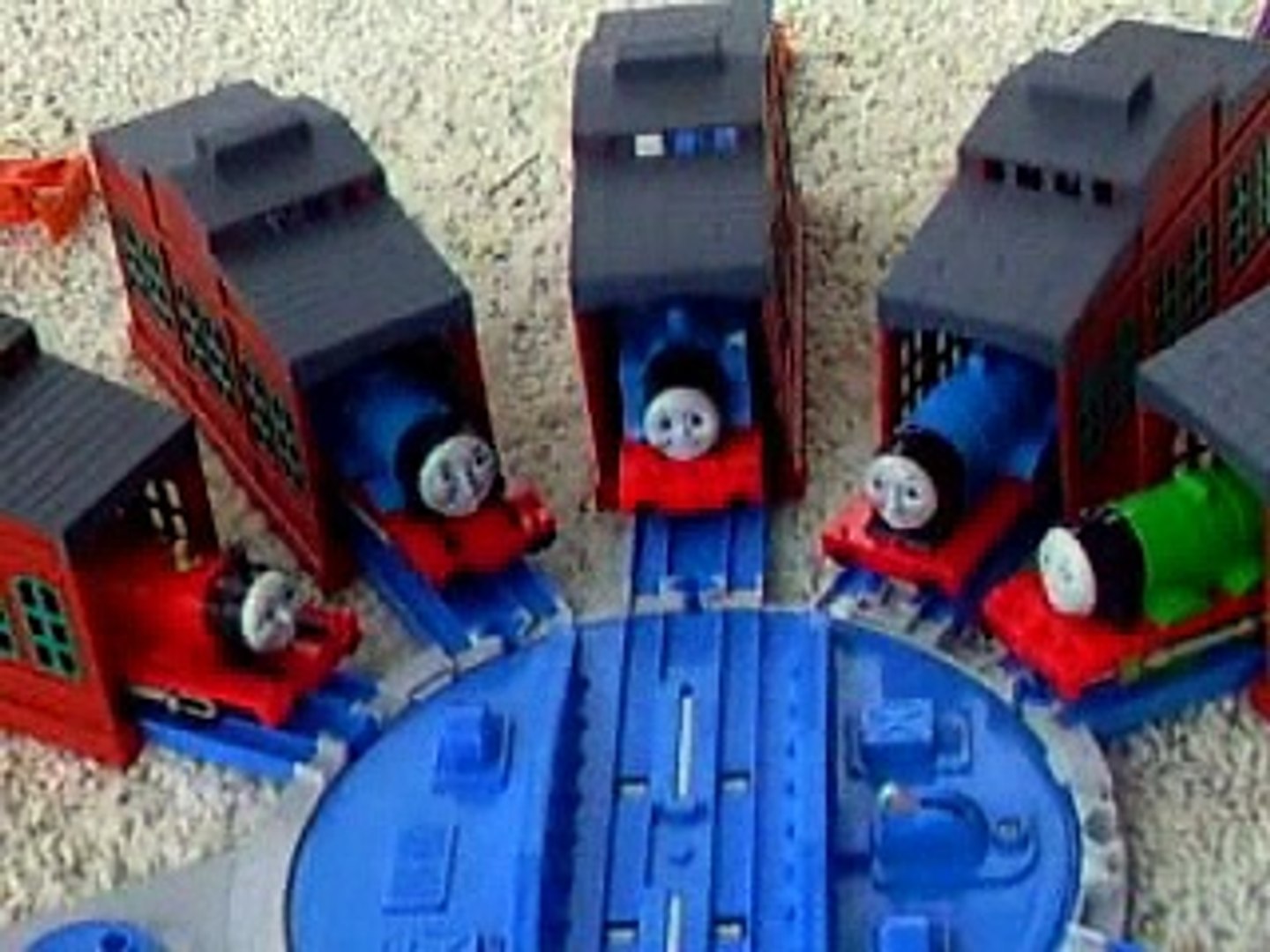 tomy thomas toys