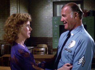 Hill Street Blues S02E05 Fruits Of The Poisonous Tree