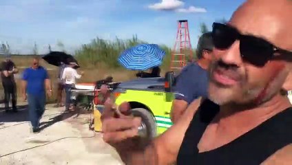 Al Otro Lado Del Muro | Marjorie De Sousa y Litzy hablan sobre la escena del muro | Telemundo