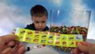 Игрушки сюрпризы в разноцветных конфетах в виде шариков Мистер Макс & Мисс Катя (новый выпуск 04 11 2016)