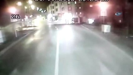 Samsun'da 2 Kişinin Öldüğü Kazanın Güvenlik Kamerası Görüntüleri Ortaya Çıktı