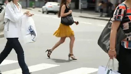 Elítélték a férfit, aki rácsapott egy nő fenekére