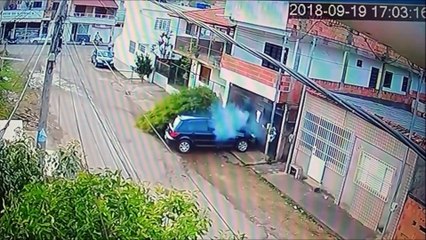 Une automobiliste de 13 ans percute violemment un cycliste, qui s'en sort miraculeusement