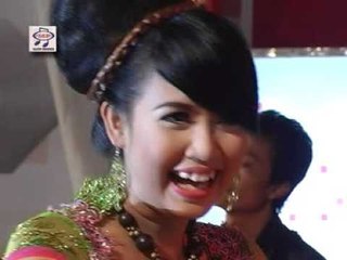 Suliana -  Impen Impenen (Official Music Video)