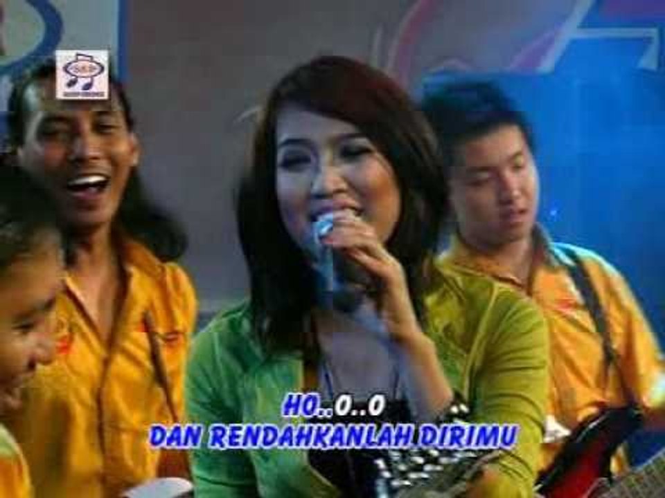 Suliana - Pintu Taubat (Official Music Video)