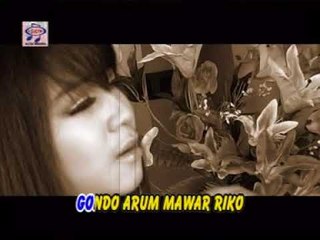 Kiki Anggun - Kembang Angenan (Official Music Video)