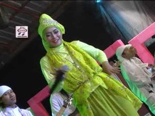 Yeyen Vivia - Lir Ilir [Official Music Video]