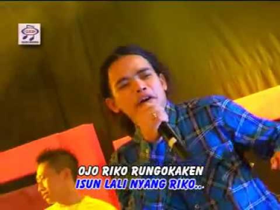 Demy - Mergo Sun Welas [Official Music Video]