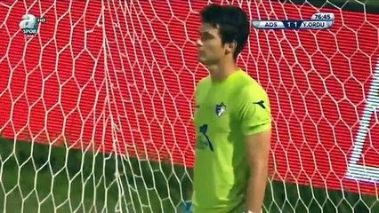 'Panenka' penaltısı atmak isteyen Batuhan Karadeniz