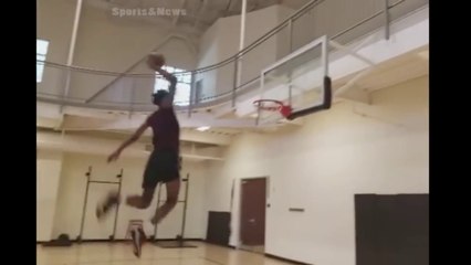 Mitchell Robinson a du feu dans les jambes