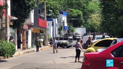 Mexico: Acapulco police disarmed over suspected crime links, two top commanders wanted