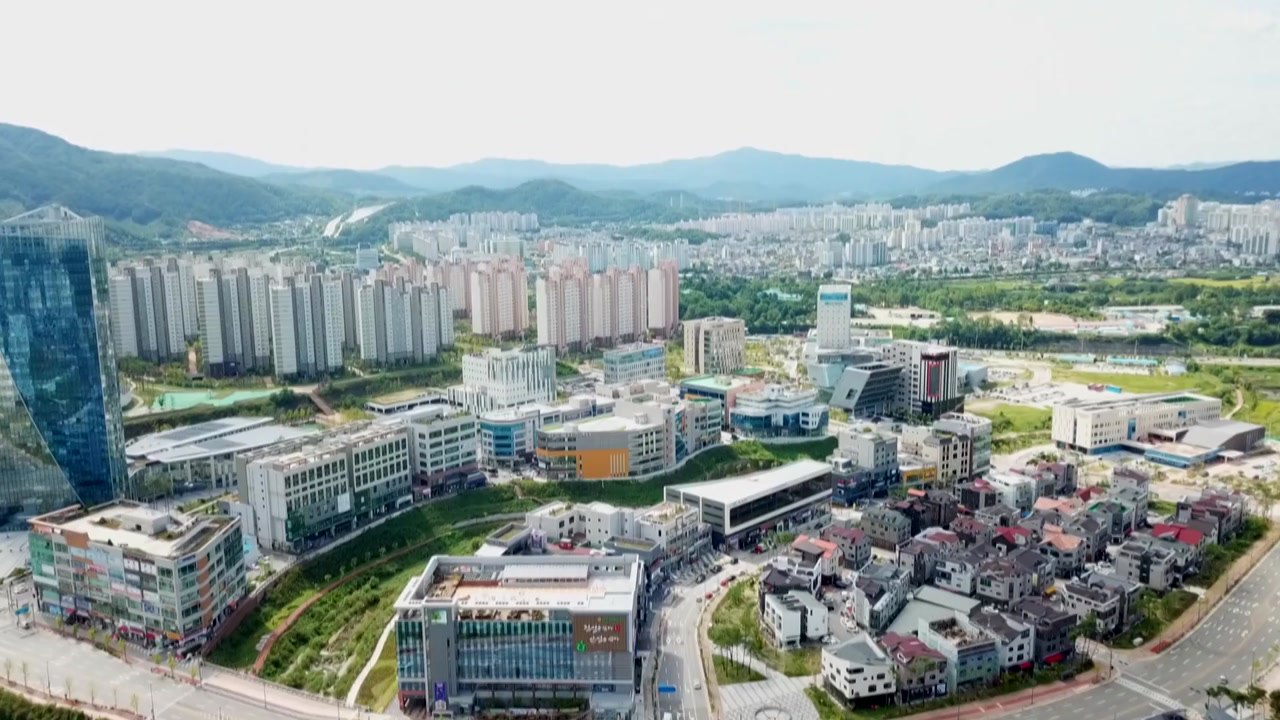 빛 좋은 개살구 '혁신도시'...각종 부작용 속출 / YTN