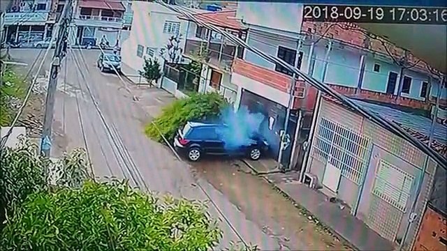 Un jeune conducteur de 13 ans percute un cycliste !