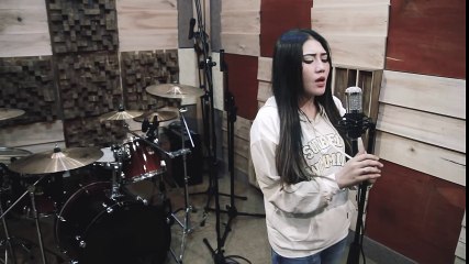 Via Vallen "Sebuah kisah klasik"