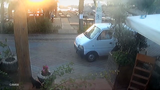 Tartıştığı oda arkadaşını böyle bıçakladı