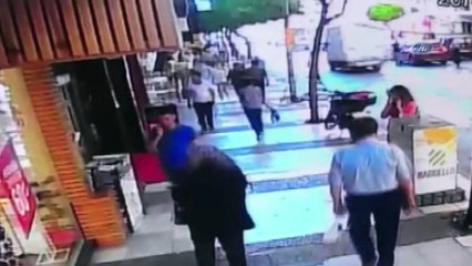 Yaşlı kadın tezgahta unutulan cüzdanı böyle çaldı