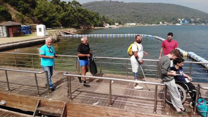 Engellilerden anlamlı su altı dalışı