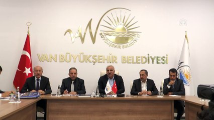 'Kente çivi çaktırmayan zihniyetin söyleyecek sözü olamaz' - VAN
