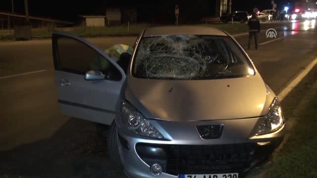 Kontrol Noktasında Otomobilin Çarptığı Polis Memuru Yaralandı