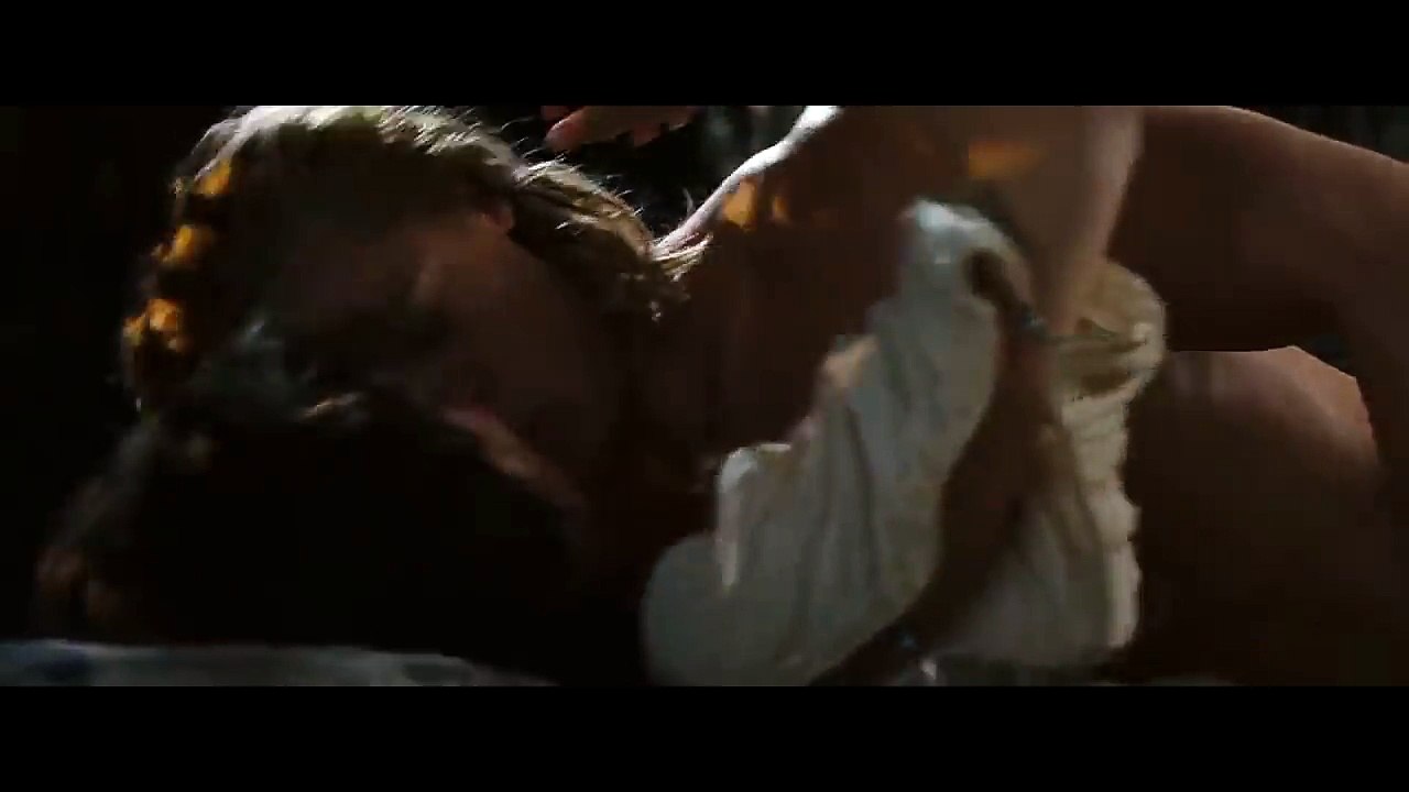 Achilles And Briseis Intimate Love Scene-Troy(2005)