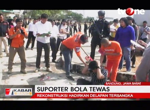 Reka Ulang Kasus Pengeroyokan Suporter Persija