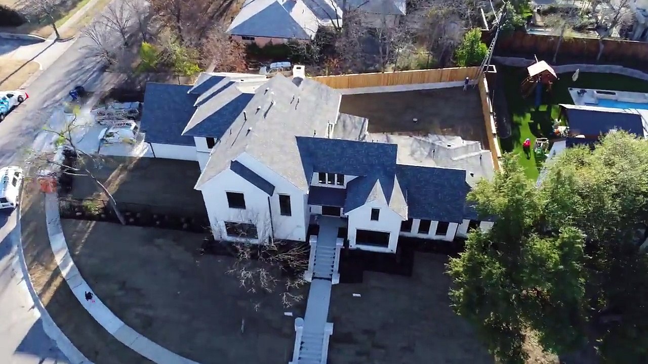 Houston Roof Replacement and Roof Repair Service - www.Aaffordableroofing.com