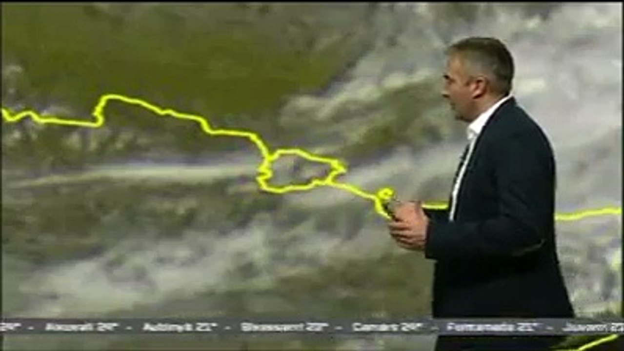 #tempsRTVA☁️ Demà núvols al matí i algun possible ruixadet al nord a la tarda.️ Temperatures encara una mica càlides. El dijous i divendres el sol serà pro