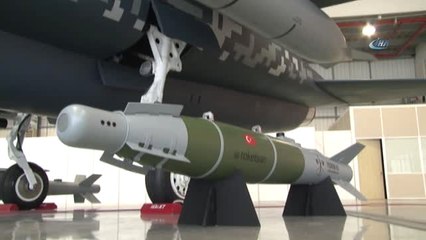 İstanbul Airshow'da Milli Uçak Hürjet'ten Gövde Gösterisi