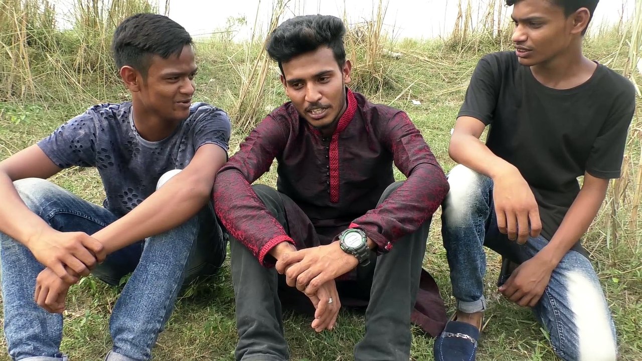 ধোকাবাজিঁ নেশা মেয়েটির কারনে ছেলেটি কি করলো