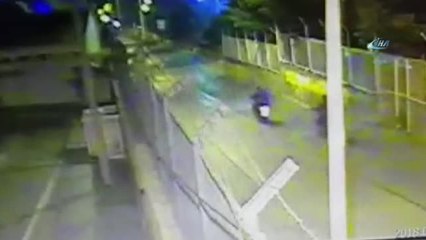 Küçükçekmece'de Motosikletli Kuryelerin Kavgası Kanlı Bitti