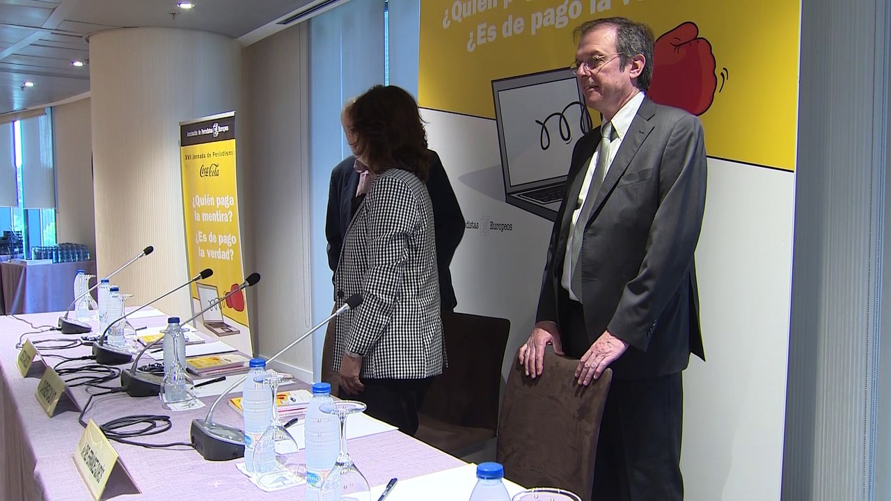 Calvo abre la puerta a debatir una regulación de la libertad de expresión