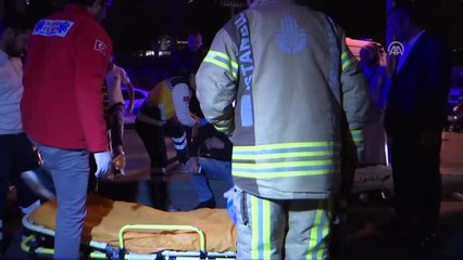 Şişli'de Otobüs Köprü Ayağına Çarptı