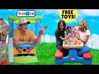 Customers Return Tons of Toys to Pretend Store !!!