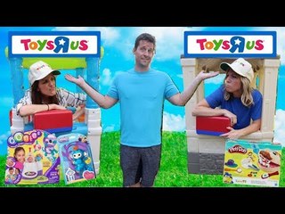 Pretend Toys R Us Stores Compete for Business !!!
