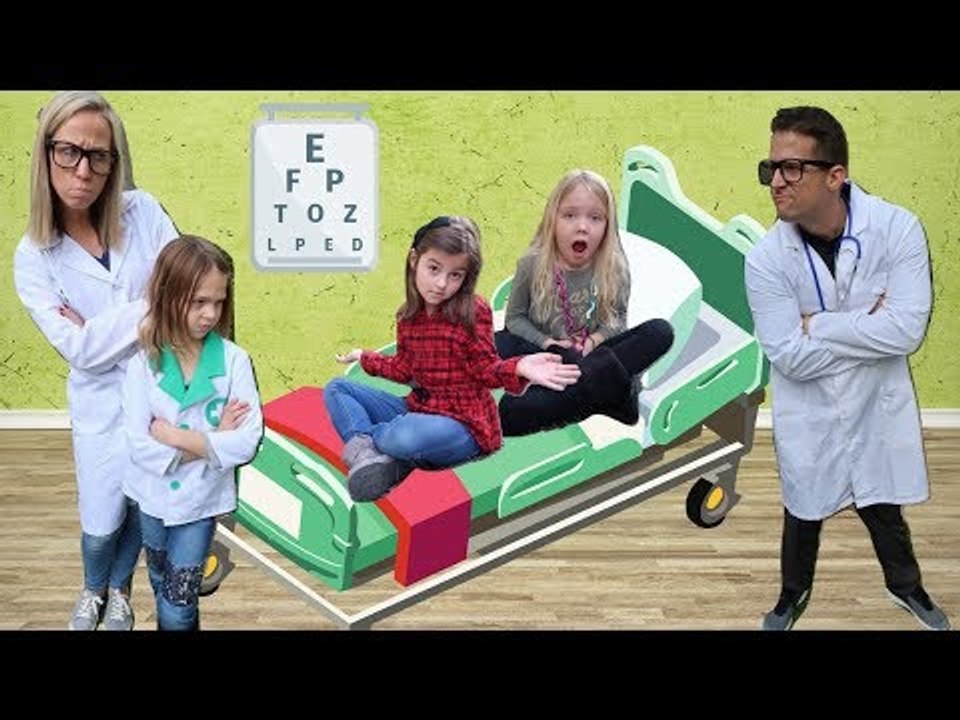 Toy Doctors Jason & Lucy Have FULL Waiting Rooms