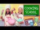 Addy and Maya Take A Cooking Class at Toy School !!!