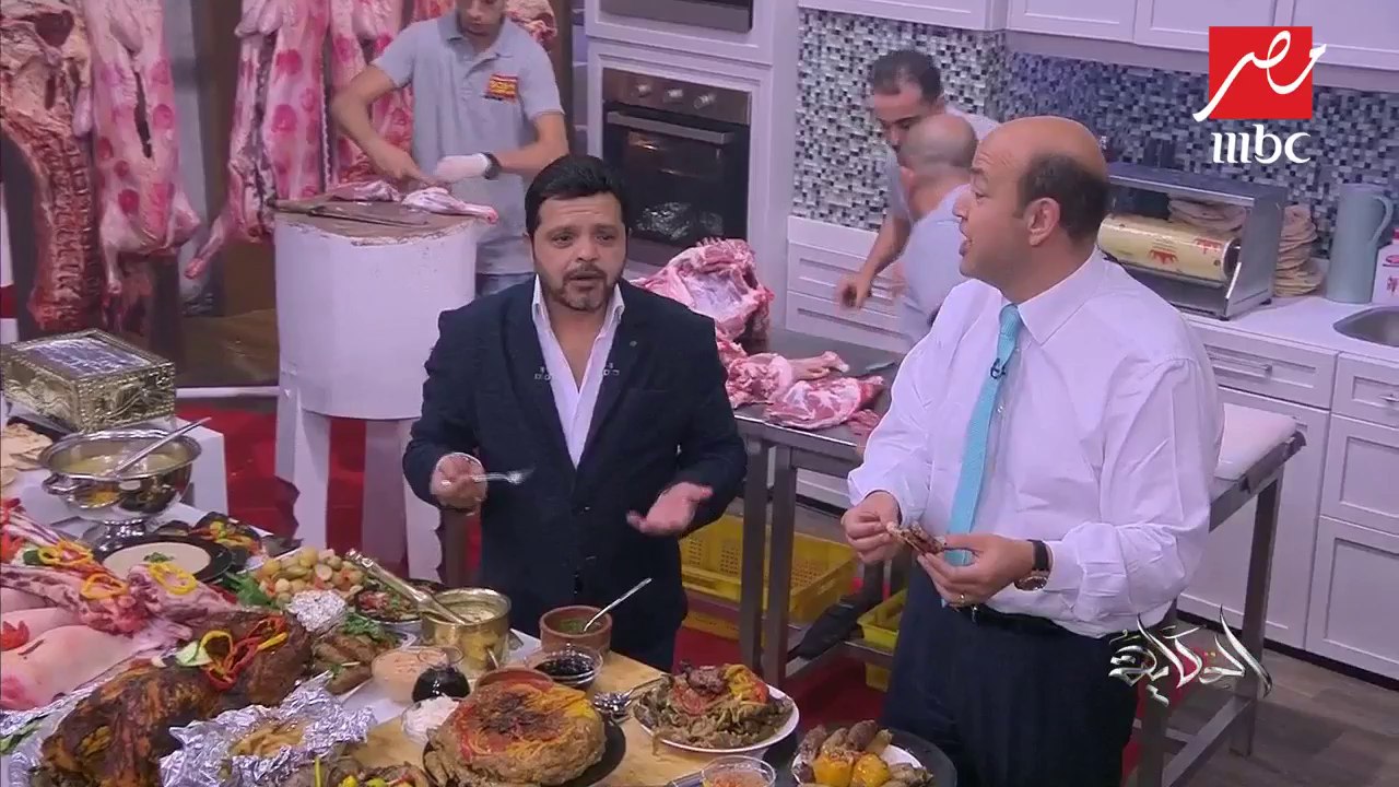 محمد هنيدي ينهار على الهواء : هنموت من حلاوة الأكل