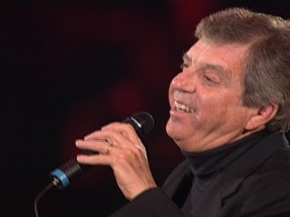 Bill & Gloria Gaither - What A Wonderful World (Live)