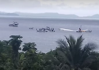 Air Niugini Airplane Crashes in Chuuk Lagoon