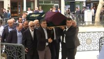 Cumhurbaşkanı Vekili Fuat Oktay’ın annesinin cenazesi Eyüp sultan camisine getirildi - İSTANBUL