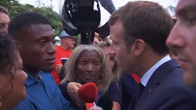 Traverser la rue pour trouver un emploi , Macron nuance ses propos