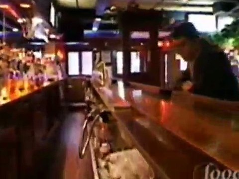 Anthony Bourdain A Cooks Tour - S02E05 - Elements of a Great Bar