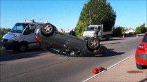 Voiture sur le toit à Belleville-sur-Meuse : deux blessés