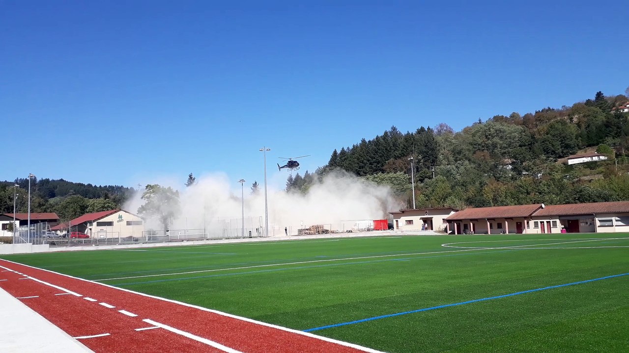 Des mâts héliportés à Lamure-sur-Azergues ce jeudi